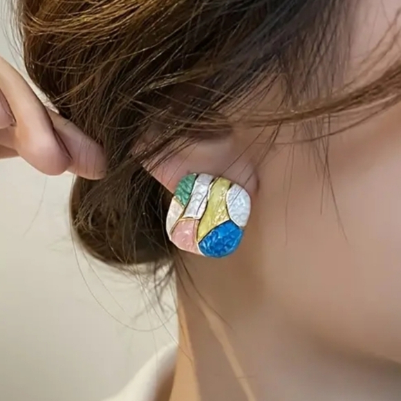 Square Shaped Color Stud Fashion Earrings - Picture 1 of 6